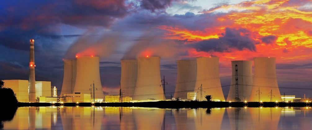 What are the Environmental Impacts of Nuclear and Hydroelectric Power?